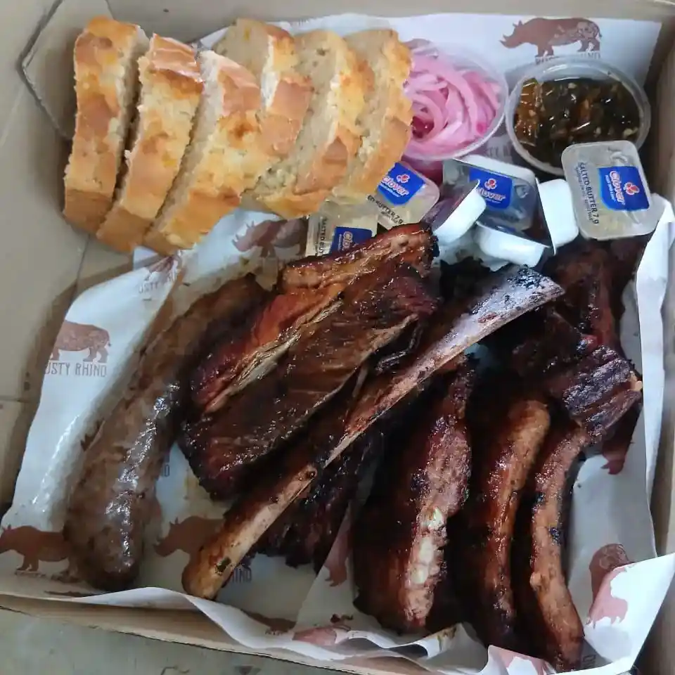 Rusty Rhino Pub Bar Restaurant SmokehouseDinokeng Gauteng South Africa near me nearby Pretoria JHB Johannesburg Game Reserve Food ribs and onions 1